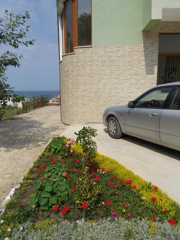 Family Hotel Amore Бяла Экстерьер фото