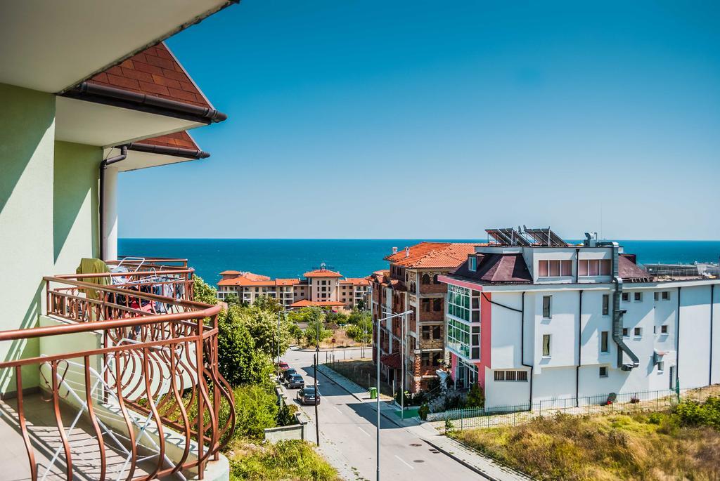 Family Hotel Amore Бяла Экстерьер фото