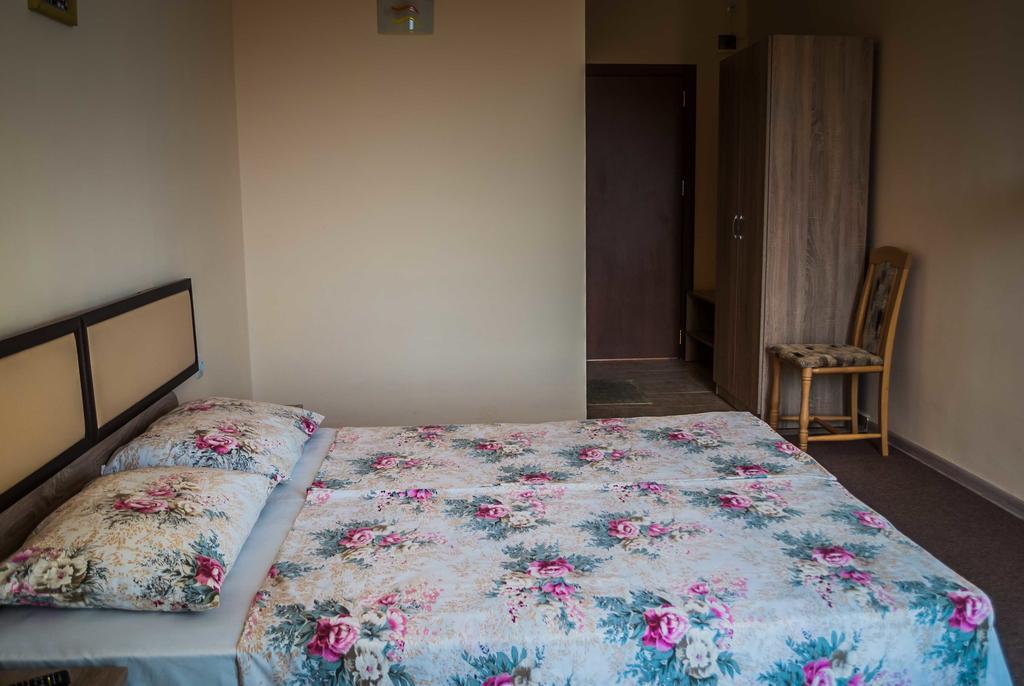 Family Hotel Amore Бяла Экстерьер фото