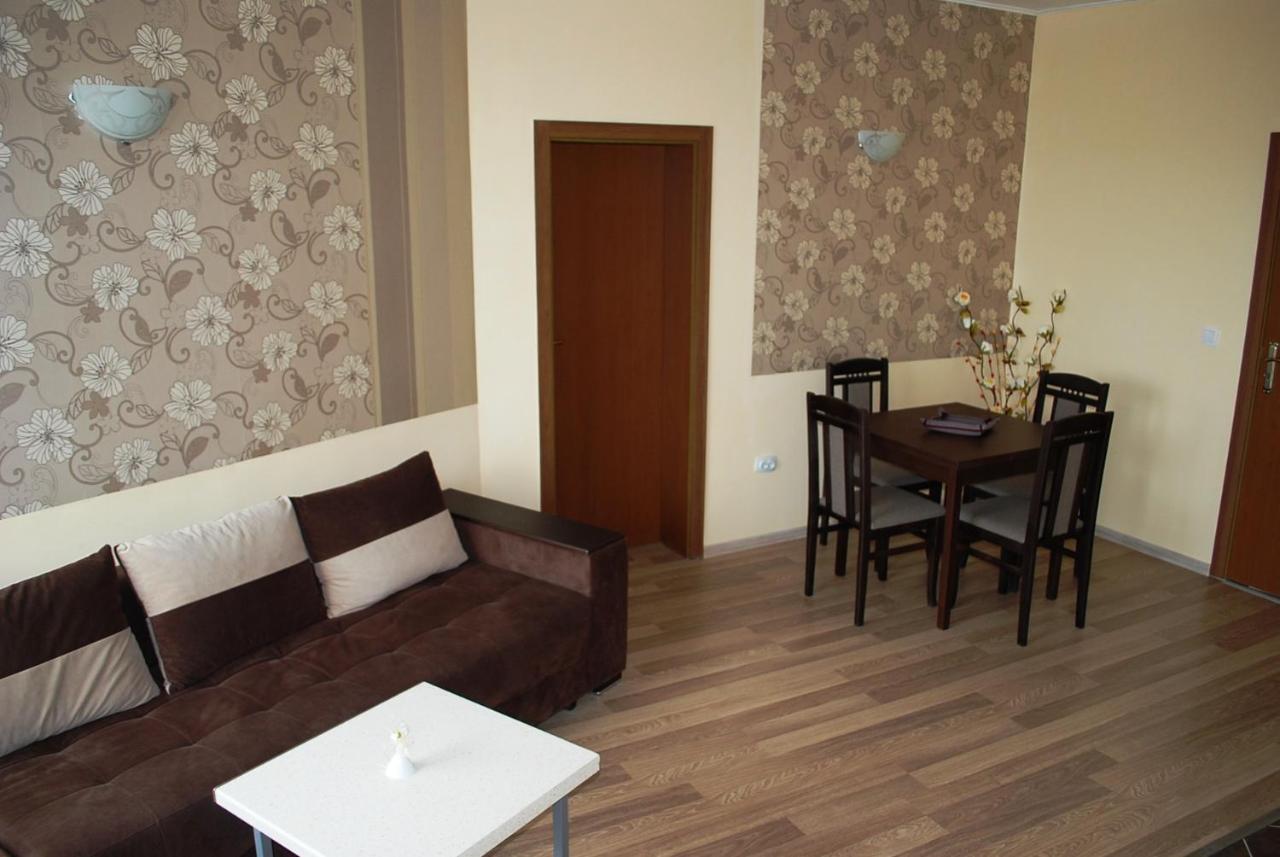 Family Hotel Amore Бяла Экстерьер фото